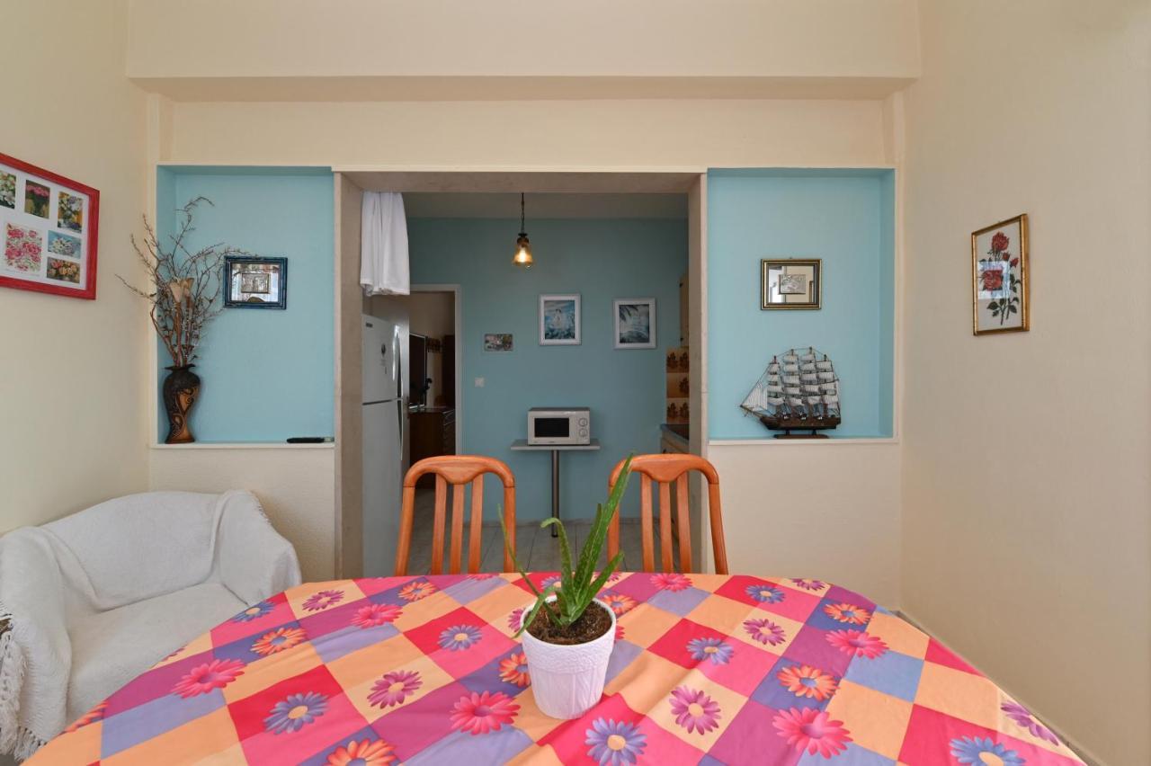 Dionisos Palms Apartments パラリア・ディオニショウ エクステリア 写真